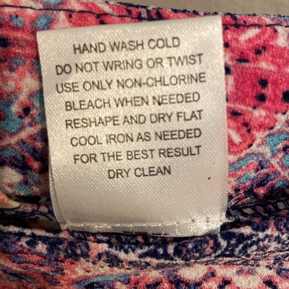 Pink republic skort. Size large - Picture 6 of 9